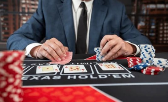 Casino Game Provider Studios — Slots နှင့် Table Game ထုတ်လုပ်သူများ